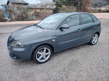 Seat Ibiza 1.4 GPL neo pat come nuova