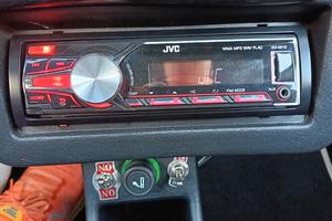 Consolle, radio, casse per auto storica 