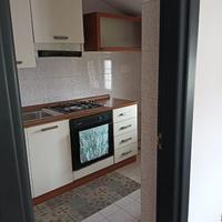 cucina componibile come foto