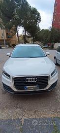Audi  Q2 STronic 1.6