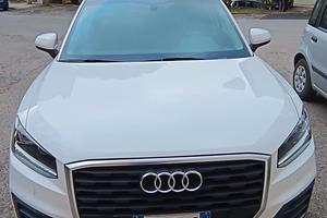 Audi  Q2 STronic 1.6