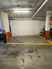Posto auto in garage