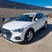 AUDI Q3 35 TDI S TRONIC 