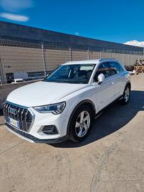 AUDI Q3 35 TDI S TRONIC 