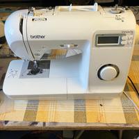 Macchina da cucire Brother Innovis 35