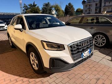 AUDI Q2 35 TFSI S tronic