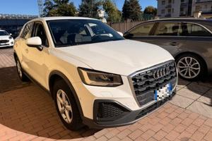 AUDI Q2 35 TFSI S tronic