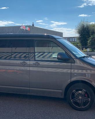 Volkswagen T5 California 2.0