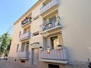 3 LOCALI A CARATE BRIANZA