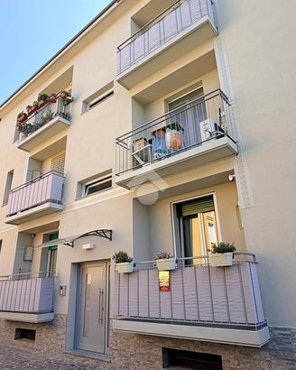 3 LOCALI A CARATE BRIANZA