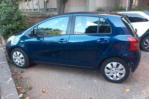 Toyota Yaris 2006 - 1.3 Benz 