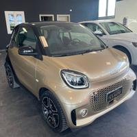 SMART fortwo EQ Parisblue