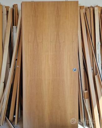 Stock 3 Porte scorrevoli da Interno in Legno