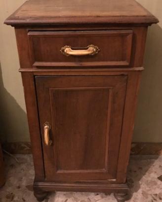 2 Comodini vintage anni 1920/30