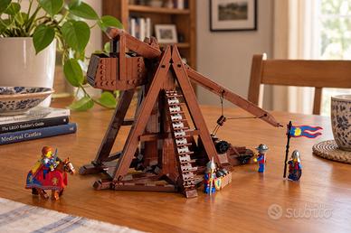 LEGO MOC Castle - Medieval Trebuchet