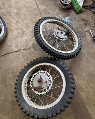 Coppia ruote Montesa