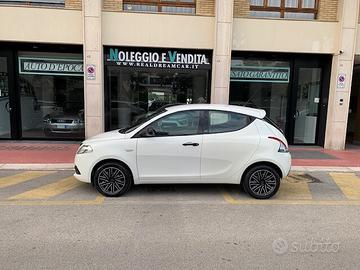 Lancia Ypsilon 1.2 69 CV 5 porte GPL Ecochic Elefa