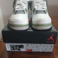NIKE AIR JORDAN 4RETRO
