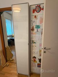 Libreria Billy con anta in vetro come nuova