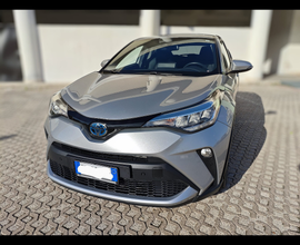 Toyota CHR trend 1.8 full Hybrid
