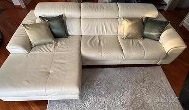 Divano in pelle vera