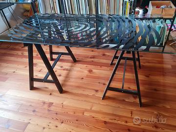 Scrivania IKEA GLASHOLM in vetro temperato 148X72