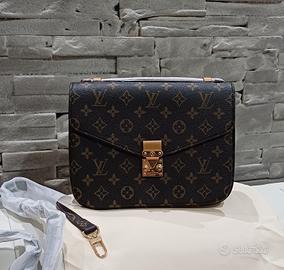 Borsa Donna Pochette firmata 