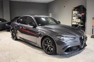 Alfa Romeo Giulia 2.9 V6 Bi-Turbo Quadrifoglio