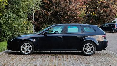Alfa Romeo 159