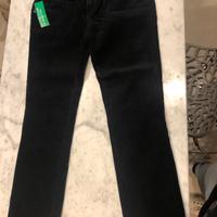 Pantalone nero di velluto a coste