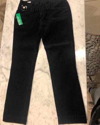 Pantalone nero di velluto a coste