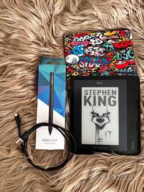 Ereader Kobo Sage con accessori