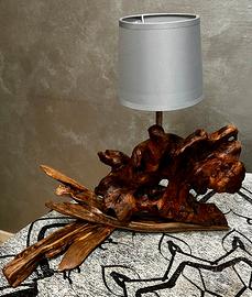 Lampada da tavolo