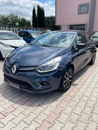 Renault Clio dCi 8V 90 CV 5 porte Moschino Intens