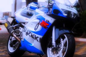 suzuki gsxr 600 asi 1999