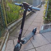 Monopattino Elettrico Nilox S1 - come nuovo