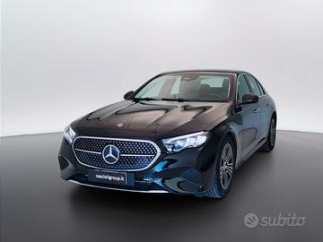 MERCEDES-BENZ Classe E- W214 Berlina - E 200 d Adv