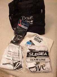 8 Completi per squadra da calcetto LEGEA (7 kit gi