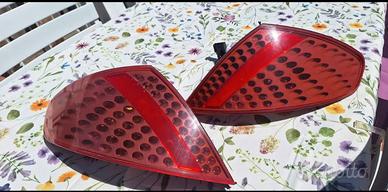 fanali posteriori laterali pegeuot 307cc benzina