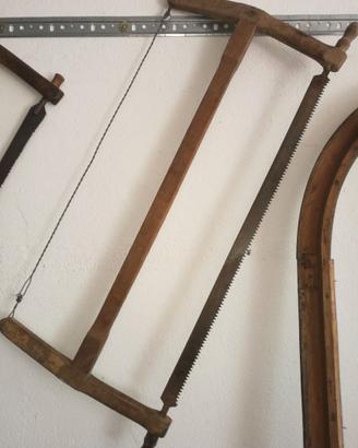 Lotto 7 Seghe Antiche a Telaio in Legno
