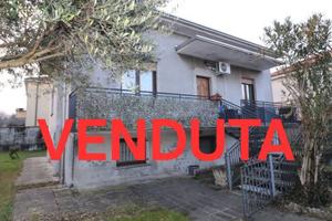 Villa di 158 m² con 3 locali a Limbiate