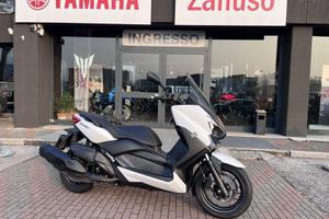 Yamaha X-Max 400 pochi km