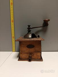 macinino Peugeot epoca 