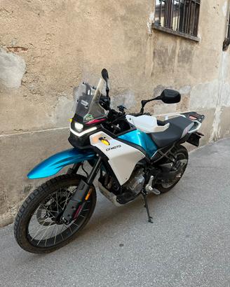 CFMOTO 450 MT