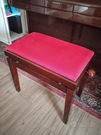 Sgabello per pianoforte
