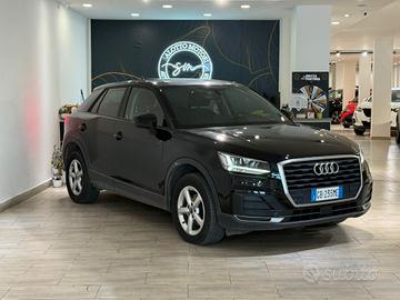 Audi Q2 30 TDI S tronic Identity Black