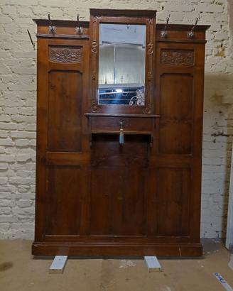 Attaccapanni in legno