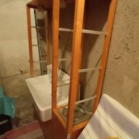 Mobile da bagno con lavandino