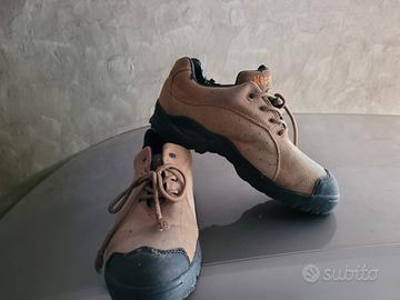 Scarpe antinfortunistiche n. 43 Capriol