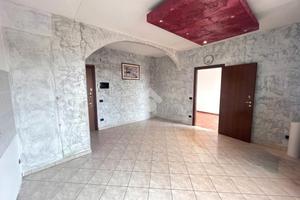 3 LOCALI A MALNATE
